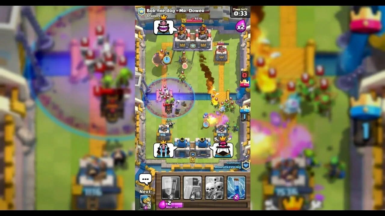 Clash Royale deck building interface